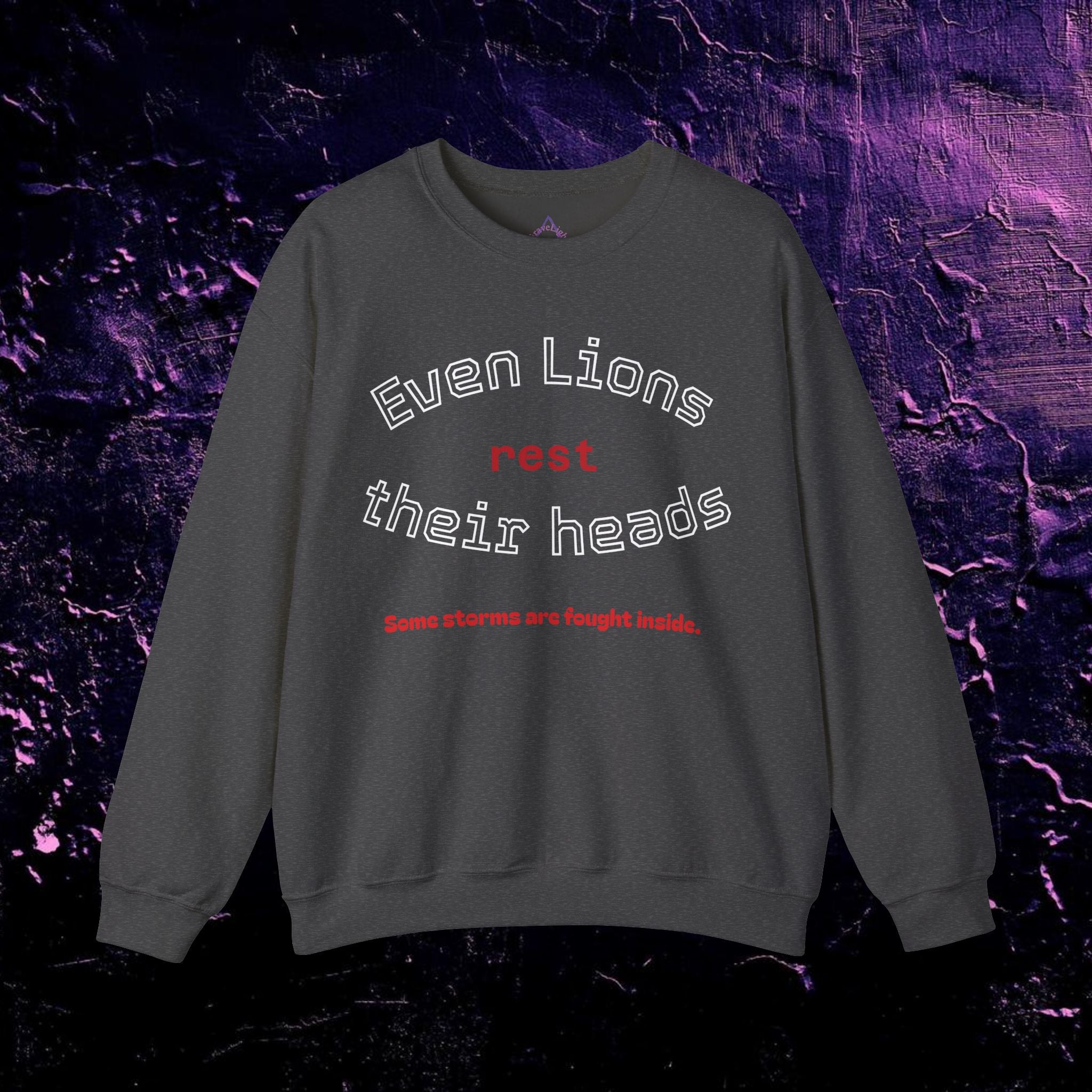 Pullover - Even Lion Rest Their Head