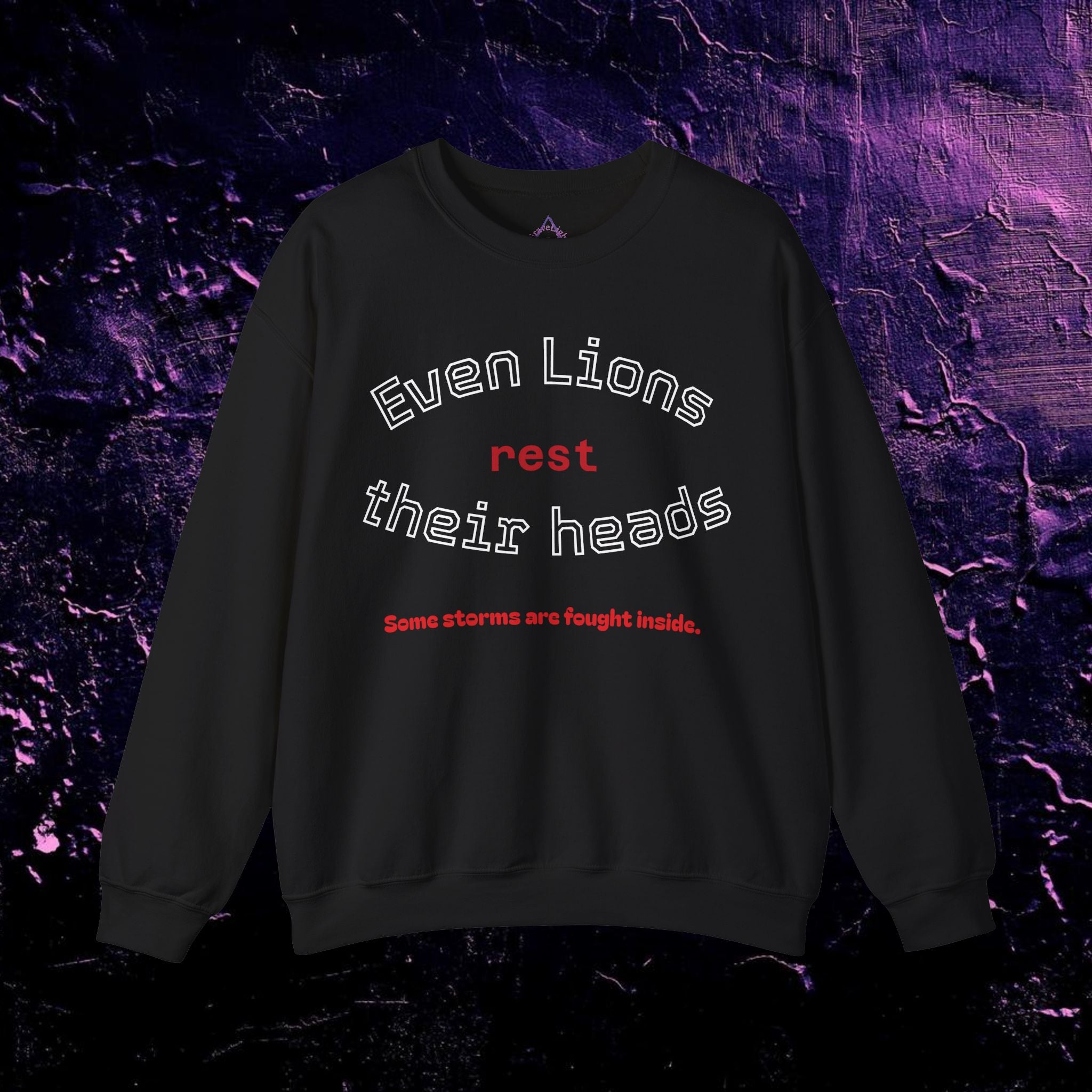 Pullover - Even Lion Rest Their Head