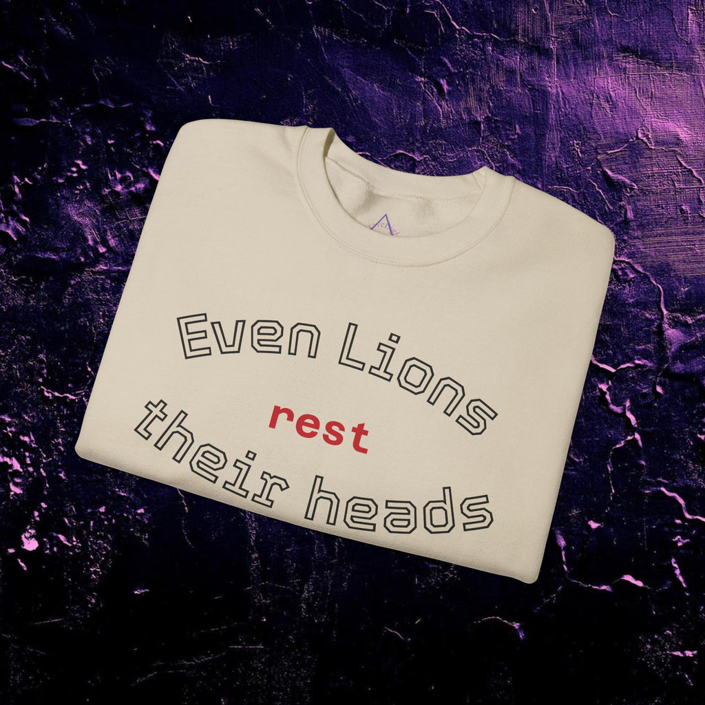 Pullover - Even Lion Rest Their Head